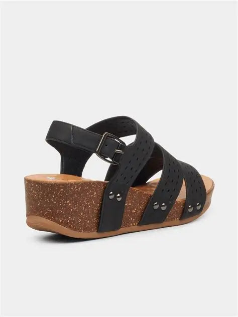 Butterfly Feet - Cheyan Black