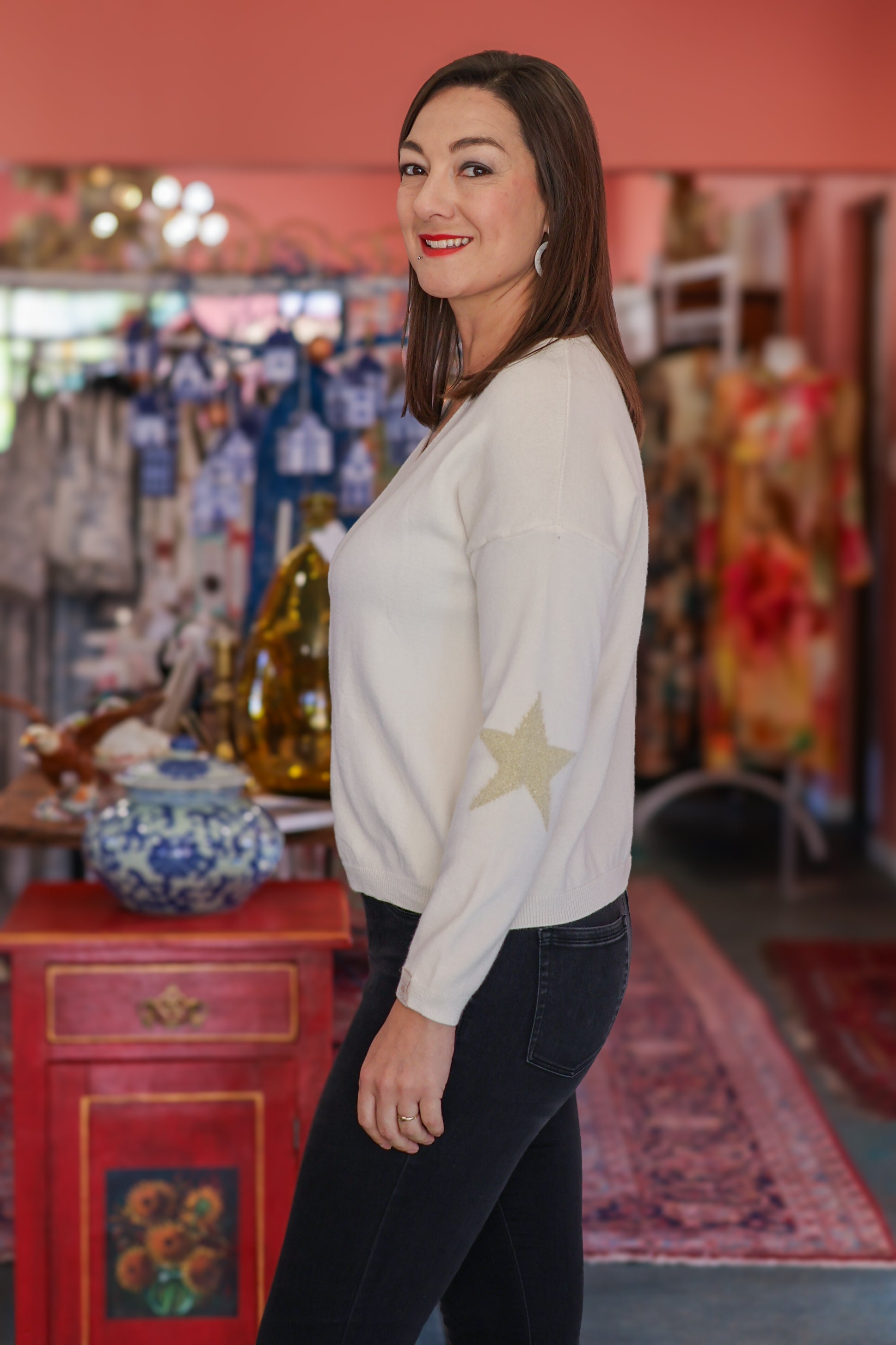 Iconic Stella | Star V-Neck Knit