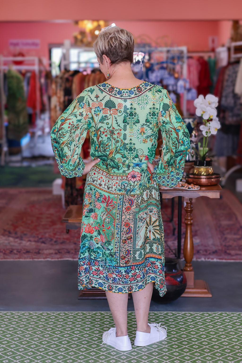 Frock 'n Roll - Green V-Neck Floral Dress