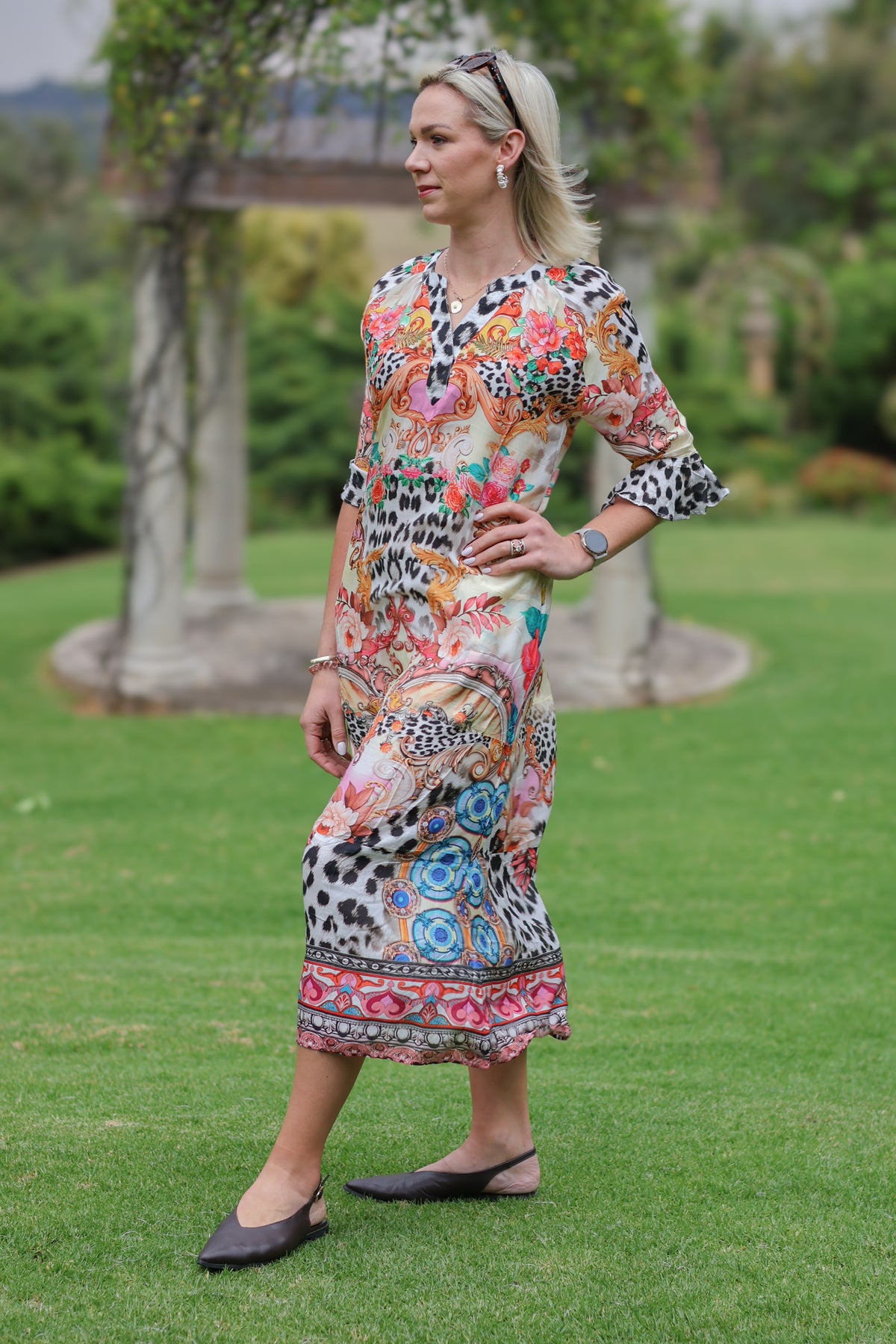 Iconic | Jubilee Dress Cream Crown