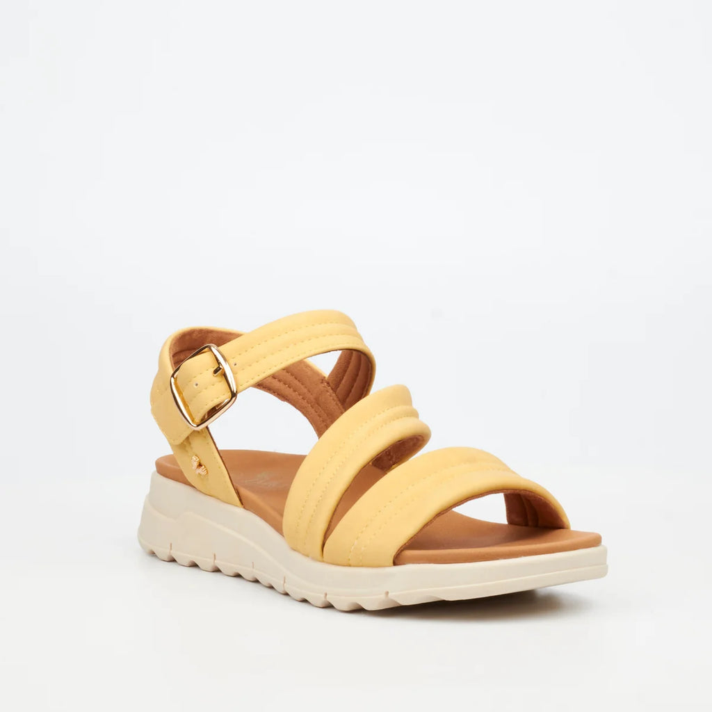 Butterfly Feet - Stride Yellow Sandal
