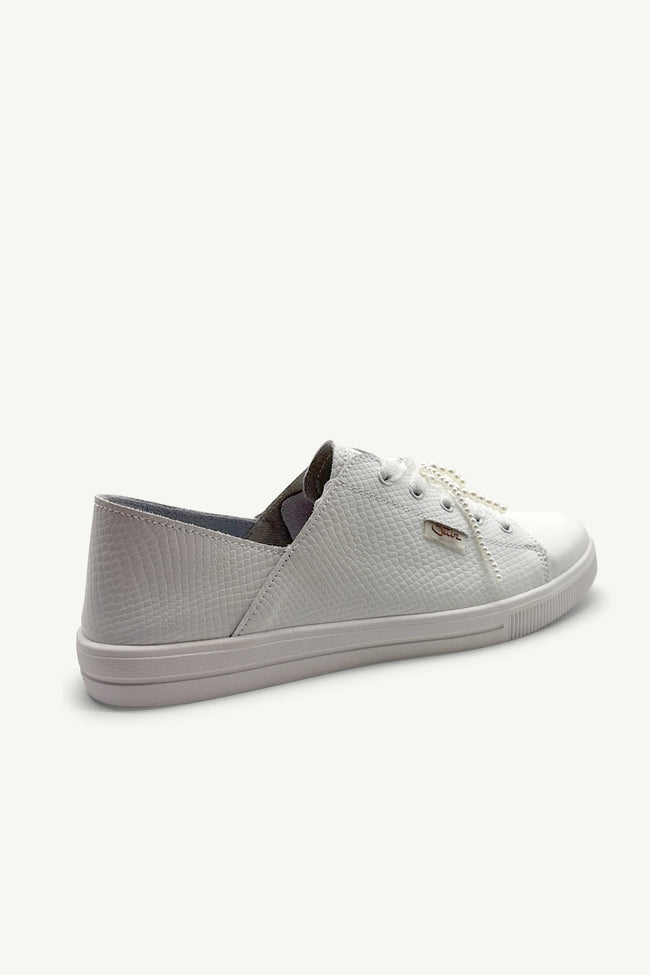 Julz Vicki | White Pebble Sneaker